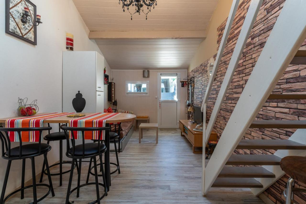 Appart Aux Portes De La Camargue Manduel エクステリア 写真